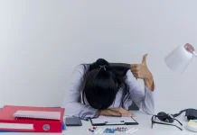 Rustout, saat Pekerjaan Mulai Terasa Hambar