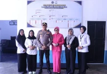 Kapolres Bener Meriah Bersama Ketua Bhayangkari Cek Dapur SPPG YKB