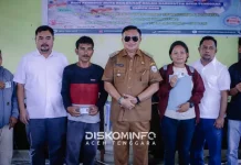 Bupati Agara, Urus Dokumen Kependudukan Kini Cukup di Kecamatan