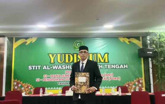 Suartona: Semangat Tak Pernah Padam Menggapai Gelar S1