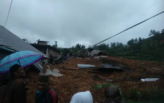 Kemenhut Prioritaskan Rehabilitasi Hulu Sungai Cegah Bencana Hidrometeorologi - RRI.co.id