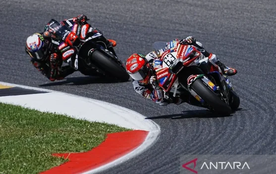 Aprilia Optimistis Duet Pecco Bagnaia dan Bezzecchi Bawa Tim ke Puncak