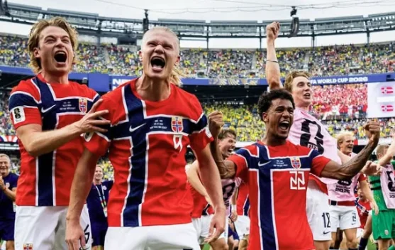 Haaland Bawa Norwegia Pulangkan Brasil di Babak 16 Besar