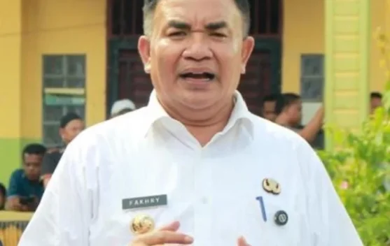 Bupati Aceh Tenggara Ajak Ayah  Antar Anak di Hari Pertama Sekolah