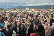 Kepulangan Jama'ah Haji Bener Meriah Disambut Haru Keluarga
