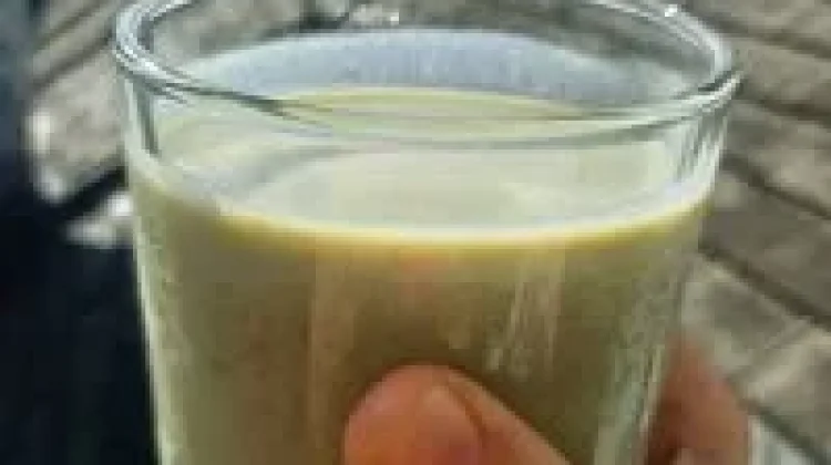 Manfatt Minum Air Rebusan Kacang  Hijau