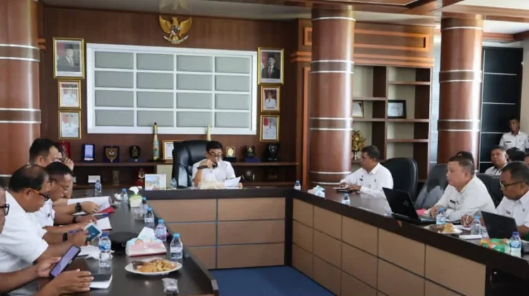 Bupati Welly Titah Pimpin Rapat Tindak Lanjut LHP