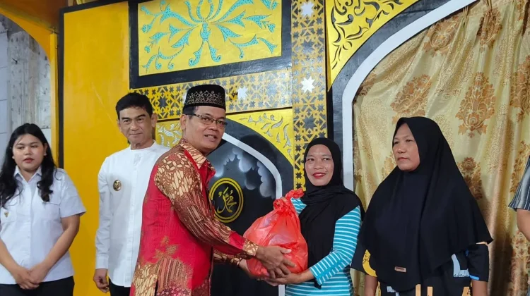 Kakan Kemenag Hadiri Safari Ramadhan di Lirung