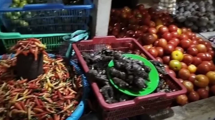 Harga Cabai di Pasar Melonguane Tembus 100 Ribu Rupiah per Kilogram