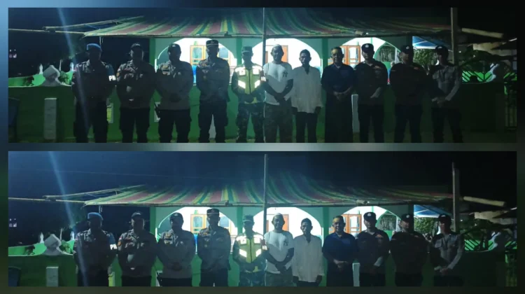 Sinergitas TNI-Polri Jaga Kekhusyukan Malam Takbiran Bowombaru