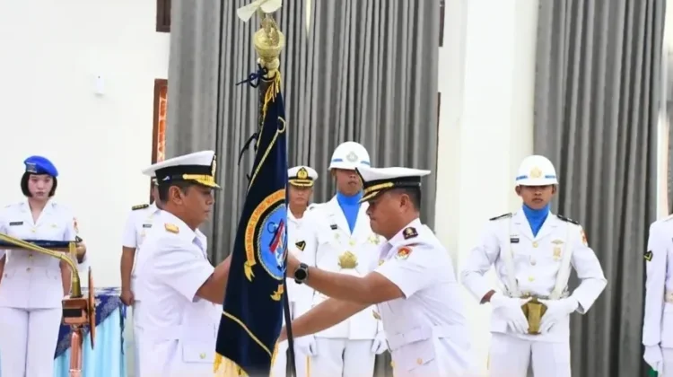Laksda TNI Dery Triesananto Pimpin Sertijab Danlanal Tolitoli