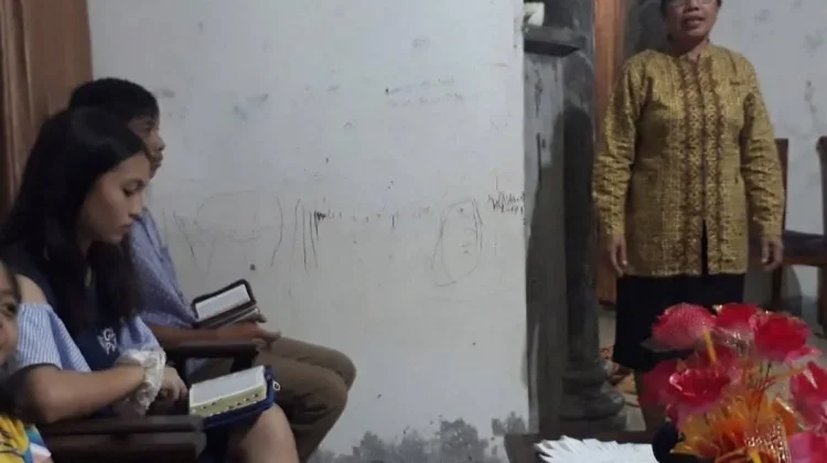 Penyuluhan Rohani: Remaja  Kristen Tetaplah Konsisten