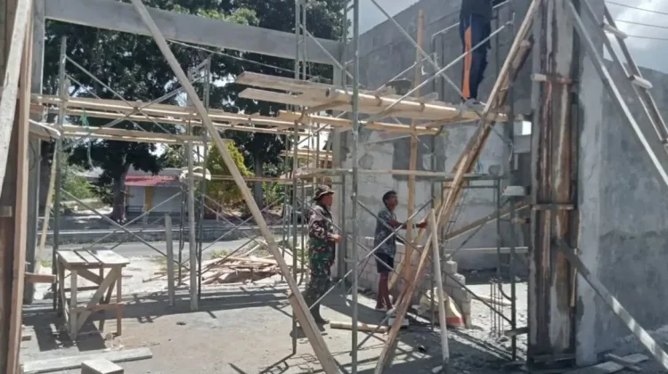 Perkuat Ekonomi Lokal, Serda Jenri Thomas Sambangi KDKMP