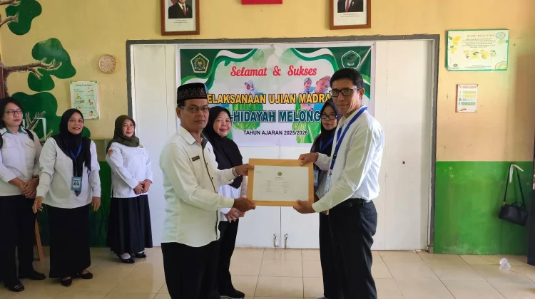 Kakan Kemenag Talaud Monitoring Ujian Madrasah