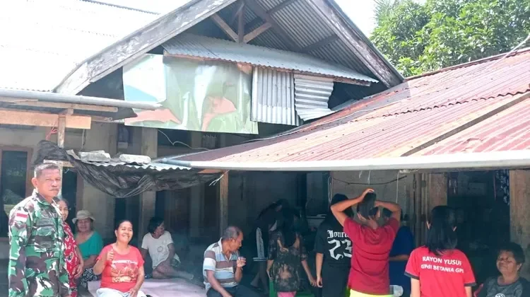 Babinsa Kabaruan Komsos dengan Warga Binaan