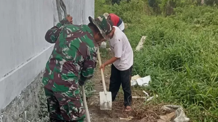 Babinsa Melonguane Komsos Pembangunan KDKMP