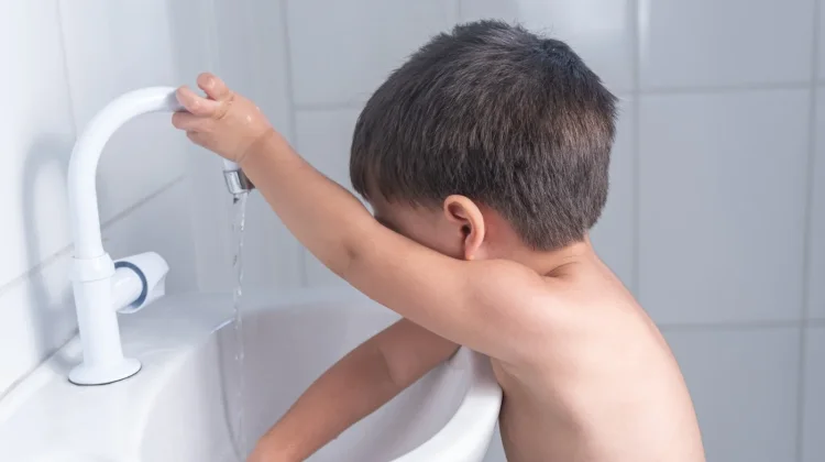 Kenali Gejala Encopresis pada Anak sejak Dini