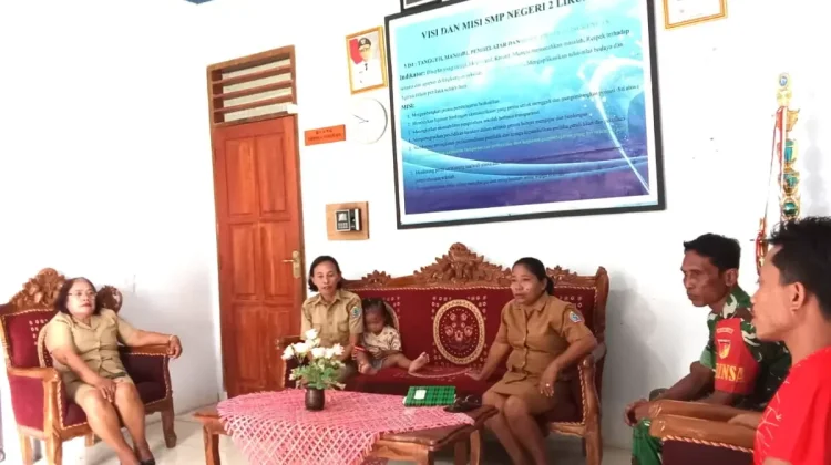 Babinsa Morenge Sinergi dengan Pihak Sekolah Perketat Pengawasan Peserta Didik
