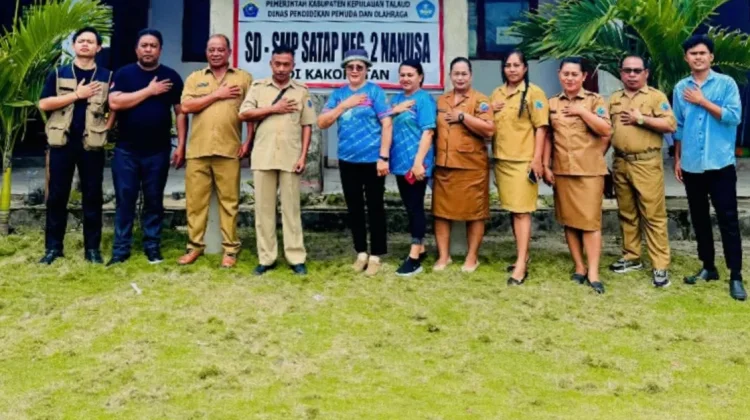 Disdukcapil Talaud Lakukan Pelayanan Jebol di Pulau Terluar