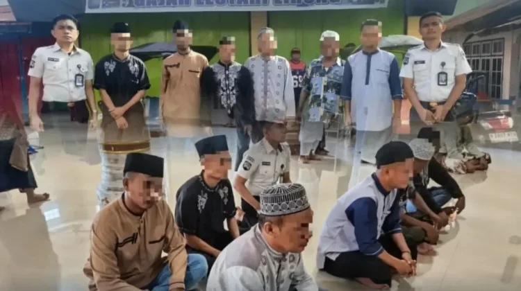 Warga Binaan Lapas Lirung Ikuti Salat Iduladha di Masjid Al-Anshar