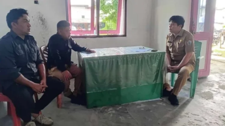 Bawaslu Talaud Konsolidasi Data Pemilih Bersama Kelurahan Beo
