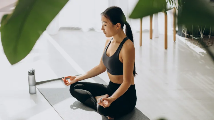 Sejarah Hari Yoga Internasional dan Manfaatnya Bagi Kesehatan