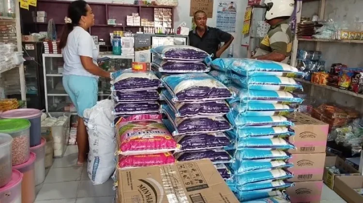 Harga Beras di Pasar Melonguane Mulai Naik