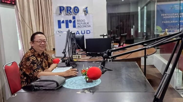 Melalui RRI Pro 1 Talaud, Penyuluh Agama Kristen Ingatkan Bahaya Hoaks