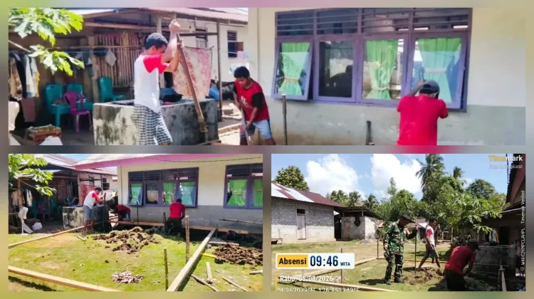 Babinsa dan Warga Desa Riung Gotong Royong Gali Pondasi Tower Air Program Bakti TNI