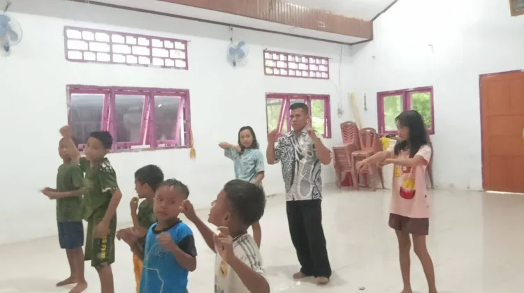 Penyuluh Kemenag Ajak Anak Panti Cintai Tanah Air
