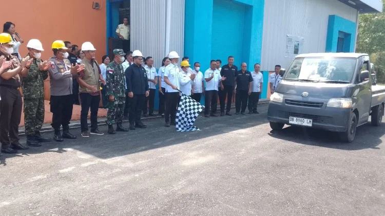Inspeksi Bulog Kiama, Pemkab Talaud Pastikan Kualitas Bantuan Beras
