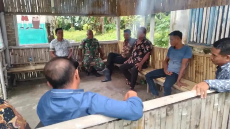 Sertu Yerobeam Larenaung Perkuat Kemitraan Warga Tule