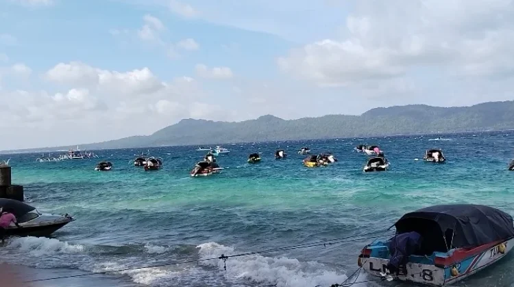 Kelangkaan BBM Membuat Aktivitas Transportasi Laut di Kepulauan Talaud Teganggu