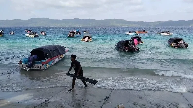 BBM Minyak Tanah Sulit Diperoleh, Speedboat Talaud Terancam Berhenti