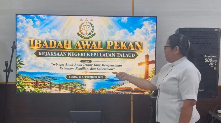 Kemenag Talaud Ajak Hidup Jemaat sebagai Anak-Anak Terang