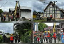 Satgas Pamputer Miangas Bantu Perbaiki Jaringan Kabel Listrik