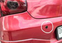Kenali Fungsi Bulatan Hitam Kecil di Belakang Mobil