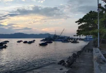 Pantai Indah Melonguane, Wisata di Pusat Kota yang Indah