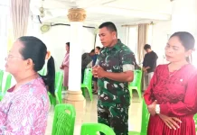 Babinsa Lakukan Komsos dalam Menjaga Kerukunan