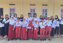 Kakan Kemenag Talaud Pantau Ujian Madrasah