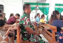 Babinsa Koramil Beo Laksanakan Ibadah serta Pengamanan Gereja