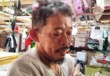Harga Daging Ayam Broiler di Pasar Lirung Naik
