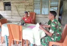 Babinsw Komsos Bersama Warga Bahas Kamtibmas