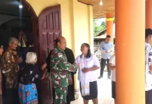 Babinsa Rainis Berikan Rasa Aman Bagi Warga yang Beribadah