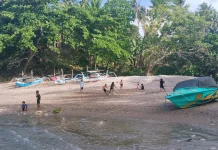 Anak-Anak Talaud Asah Bakat Sepak Bola di Hamparan Pasir Pantai, Bermimpi Jadi Messi