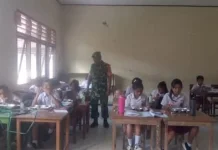 Babinsa Koramil Beo Kawal Distribusi Makan Bergizi Gratis