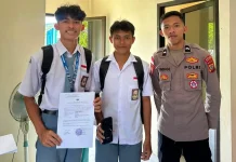 Aksi Terpuji Pelajar Melonguane Serahkan HP ke Polisi