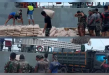 Warga dan Personel Koramil Miangas Turunkan Material Karya Bhakti