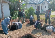 Sinergi TNI dan Mahasiswa dalam Pembangunan Sumur Bor di Talaud