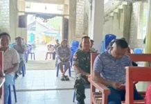 Babinsa Hadiri Ibadah Jemaat Germita Linsarraen